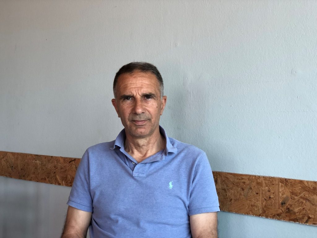 Josif Gorrea tender mbi 1 miliard lekë për një shkollë fshati, ia qep “kostumin sipas trupit” Yzedin Bozhajt: Një dosje e denjë për SPAK