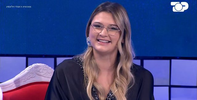 1640431E-EF48-4AEE-8281-FF69125ADB10