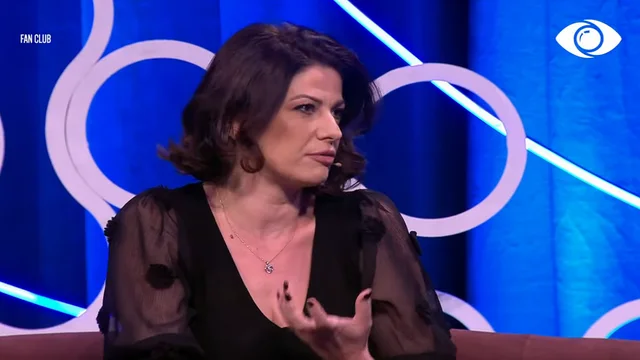 16BE186A-C4B6-4EEC-8791-75E5E75A968C