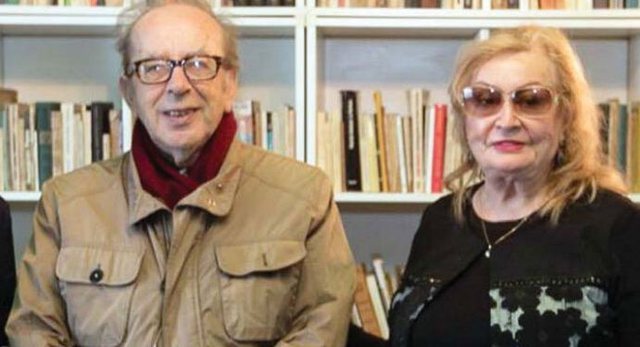 25823924-4EDE-4A4E-839B-BA68A917A224