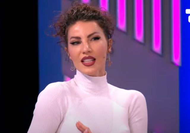 25FEA8A9-5D73-414B-B239-5D6B107B3A9D