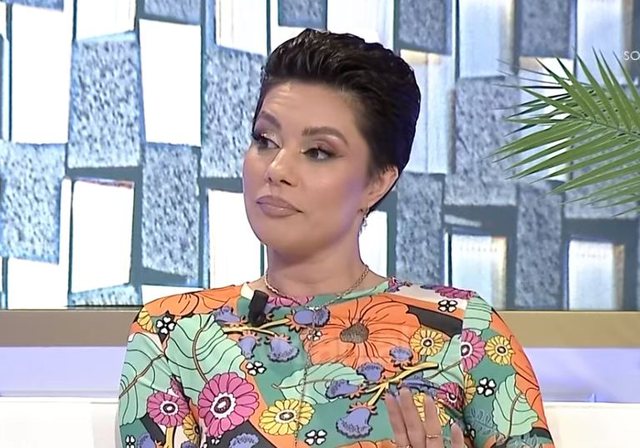 2E3A5CC8-720E-4130-B51A-EADE83D296A0