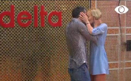 3CC60464-26A1-4CF6-8816-0FF4782EE3F3