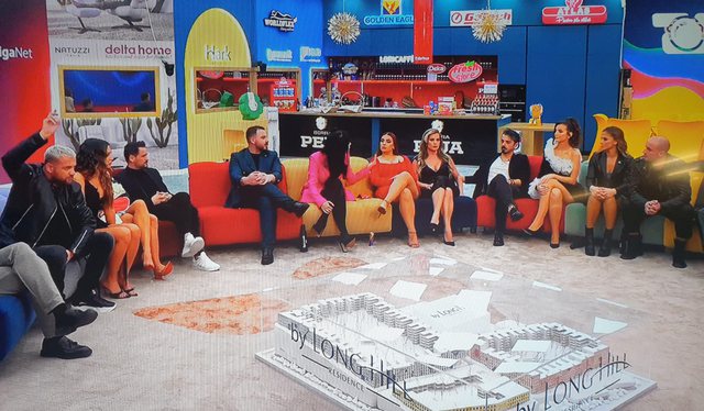 40B3FA88-1441-4F9A-AA81-DD73F9E82AC8