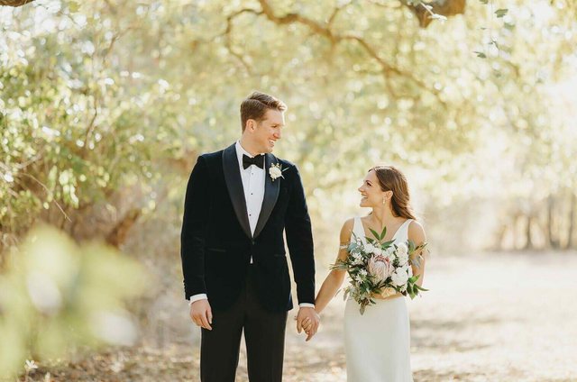 4A06B24C-22C7-4E62-BFDD-52D813DC56AA