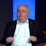 52A97B8F-33C6-4A2B-AF7D-781E7AF2BCB5