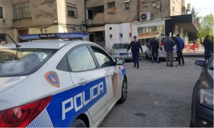 84833ED6-45D5-4662-B148-36A56C1F2E6A