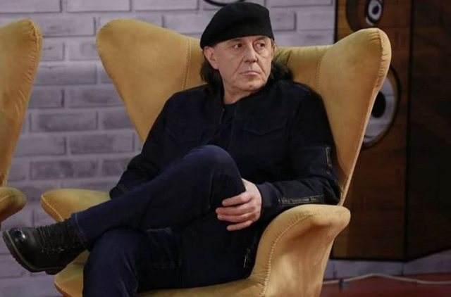 97B2DCD5-736C-4EB5-83A2-A69677A46A85