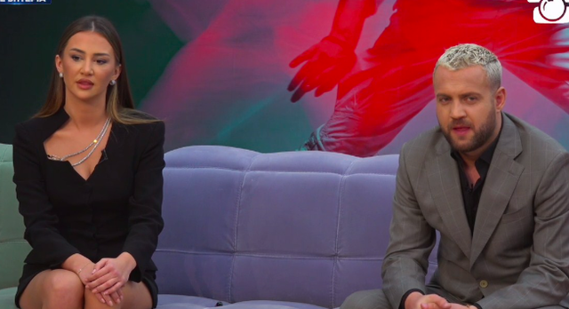 C6AC6E1E-30EF-45B1-9DDC-0E660E382D63