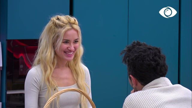 F837848D-F580-4A93-967B-7589D06DFB0D