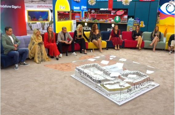 0A5F38C0-16AD-4186-998C-D20CCA9023EB