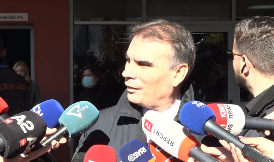 1F867BC3-C652-419A-BE40-EC9240C00175