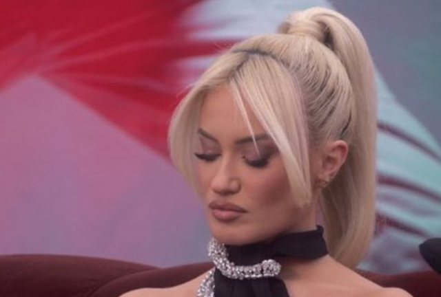 4D030C00-D631-4313-BC0E-38EC64AFFAE9