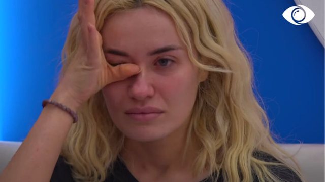 53982262-E1BF-4E14-80BF-DAED382652CB