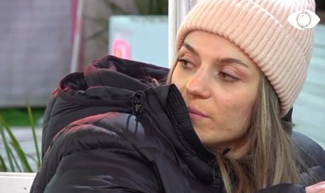 876C170F-61CC-48C7-9652-061293589056