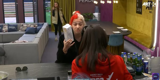 DC081548-7793-4CEF-8B53-4933421C19D4