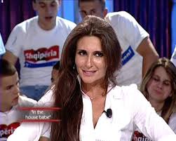 E4F76D76-5485-4B25-A1BF-0571FF6F1BCF