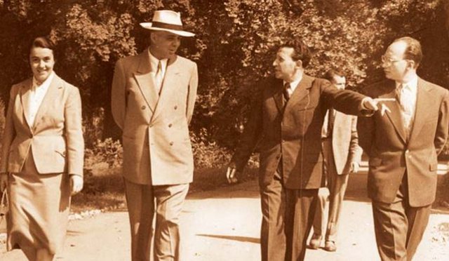 -640-0-enver-hoxha-mehmet-shehu-vrasja-247