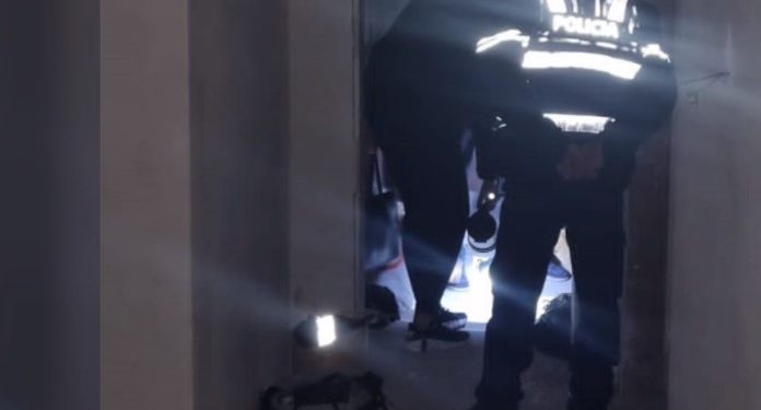 AB0AF5D8-172E-4660-A65C-71F2D8F7363D