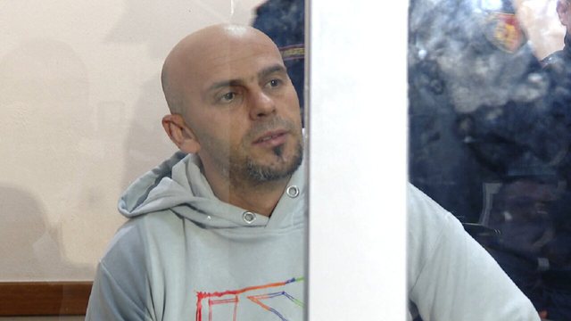 F8B7343D-6B68-4F98-BE38-105E0D4E723B