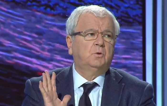 C9A5A00B-0AF5-4CB4-A5F9-2CAE2CD41AFD