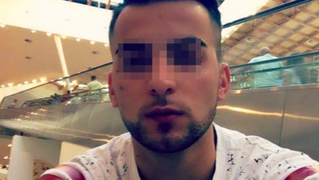 14BA14B6-0680-4116-9BC3-DD11D204607E