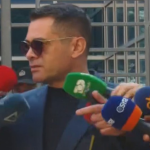 2DD47560-FE01-4954-A66D-8051AD284A3A