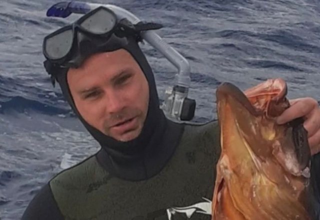 5CEF547A-2949-4FFF-A813-CC7C669F6BE3