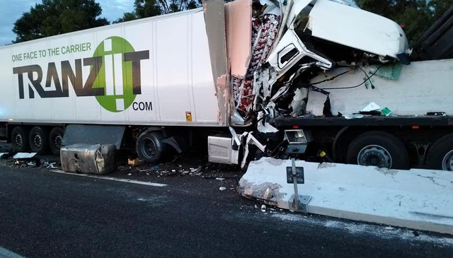 C454603A-E19F-4F4A-892D-DEE285EF4346