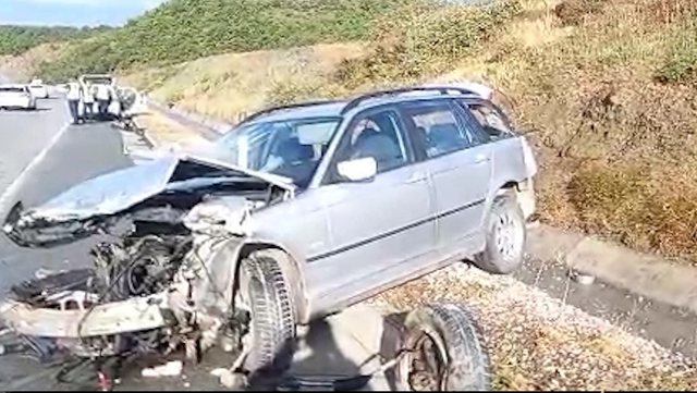 6B712E0C-A9F7-45BB-846C-0DB1FCAE95C7