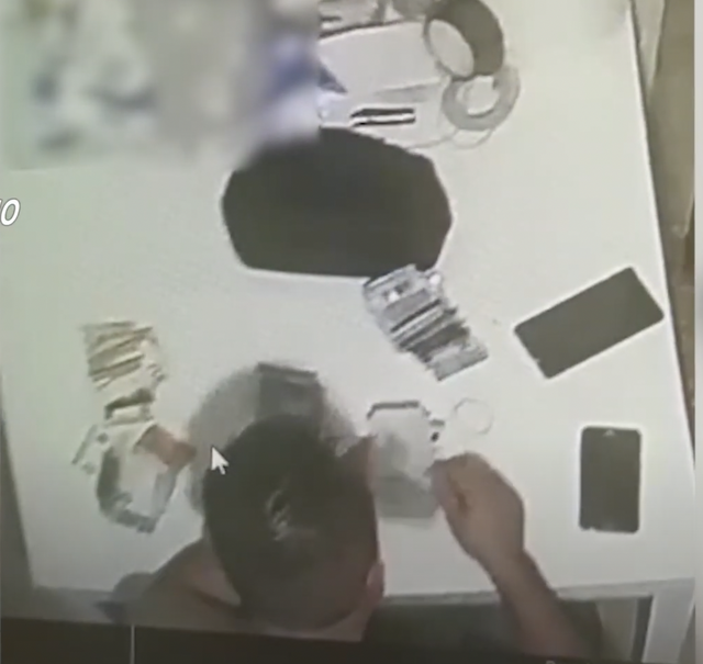 -640-0-1694641735xleke-975