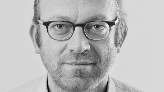 Enver-Robelli-640x360