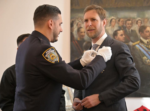 -640-0-e3r4g444-1703602754