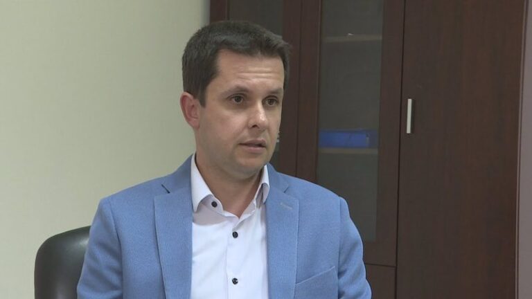 -800-0-maxresdefault-11