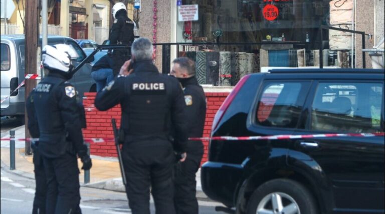 policia-greke-1-1024x570-1748417917