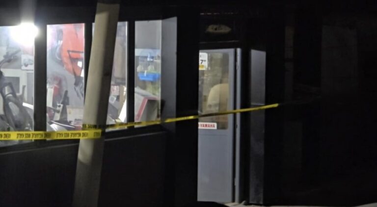 -900-0-1750831901xscreenshot-2-33-425