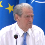 -900-0-1757503949xberpng-249