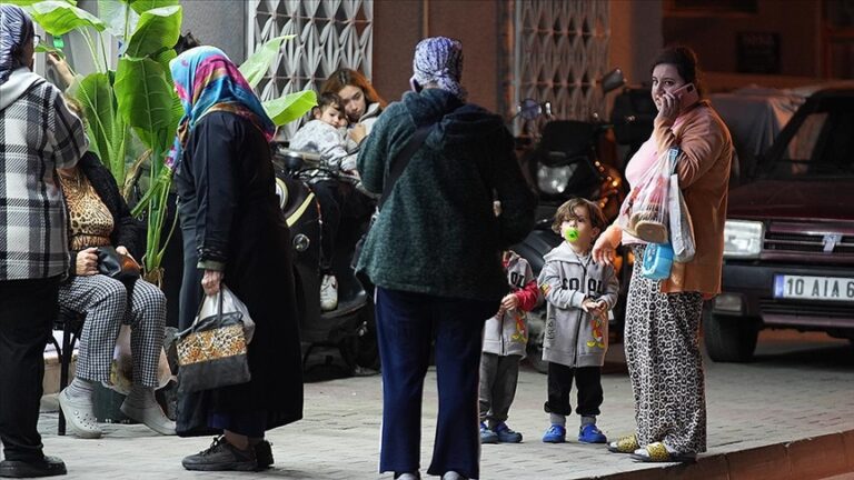 thumbs-b-c-693f192a288b97e9a78d1830b60cf3c9-1761602812