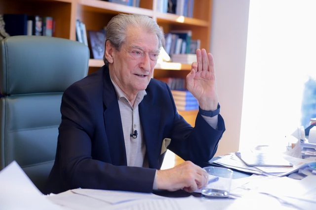 -640-0-b-3-1764428226