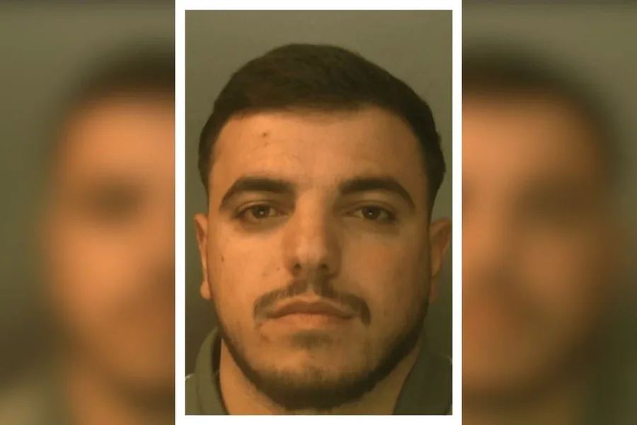 -900-0-1762203339xauto-0826e5362e13cc236352b3668fae33431762194612-292