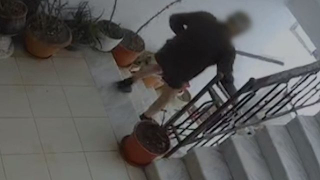 -640-0-560b676b2c04da149764563e0d824b64