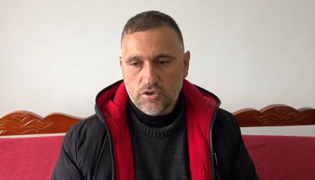 640-0-728fae43c45f83cb808f828c495193fd