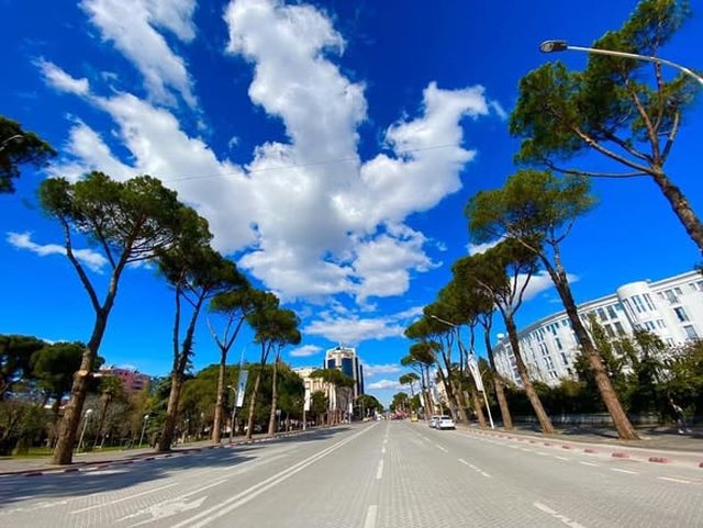 -640-0-87784142-3277674198914310-1963330873575079936-n-1765793893