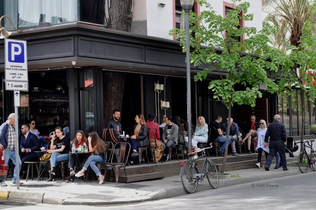 -640-0-te-rinj-te-papune-1765180351