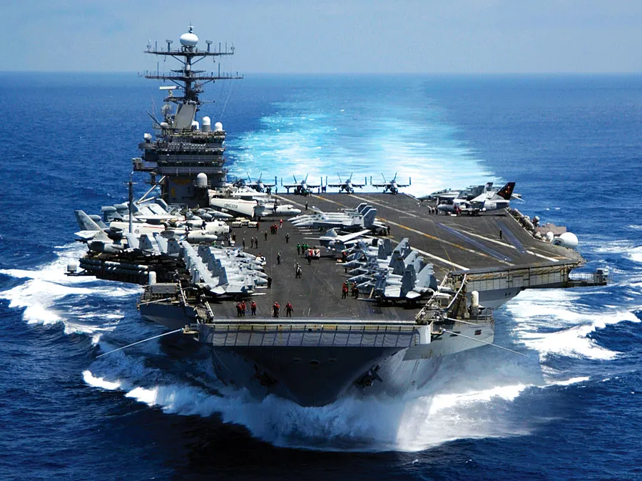 USS-Carl-Vinson-aircraft-carrier-US-Navy-2005-1