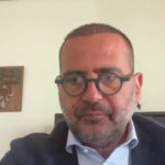 -640-0-6e736853d8eb758425bbd966630e8756