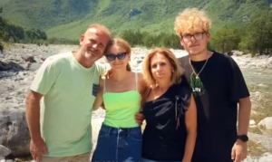 -640-0-0ec0efe40378b105490ce5f4356fc68c