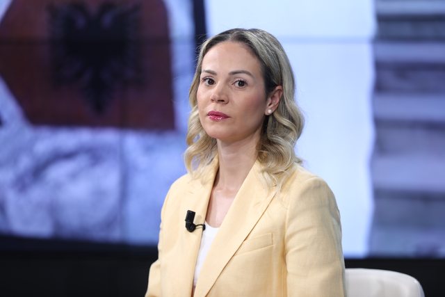 640-0-ola-xama-2-553