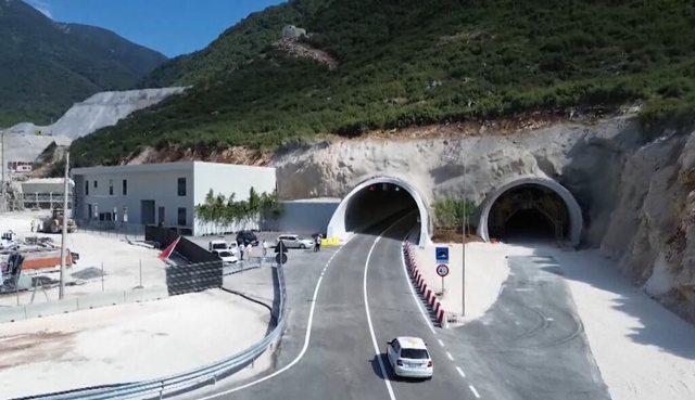 -640-0-tuneli-i-llogarase-1-1024x590-1775462584