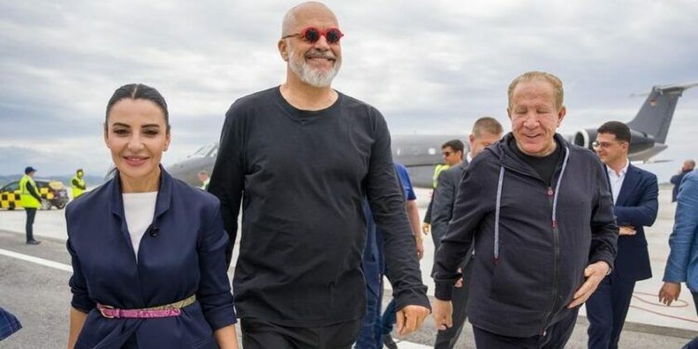 -1000-0-4c757a4c-91ea-4a0b-badf-edc2fd46c9bd-6a108f2ceff97